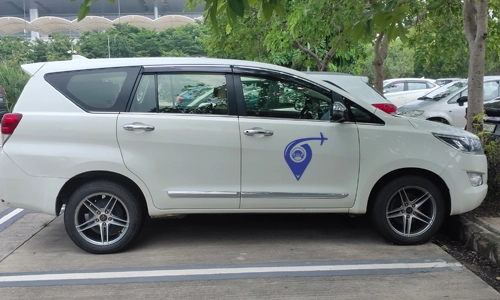 Innova Crysta taxi fleet