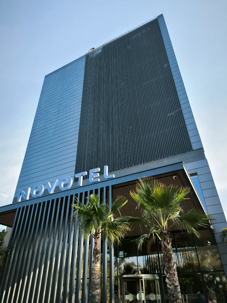 Taxi service from Chandigarh Airport to Novotel Hotel Chandigarh